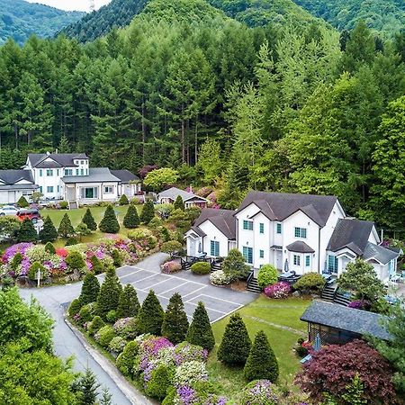 Pyeongchang Greenhill Pension Екстериор снимка